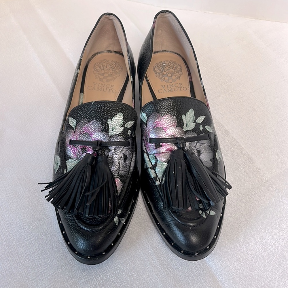 Vince Camuto, Black and Floral Tassel Loafers